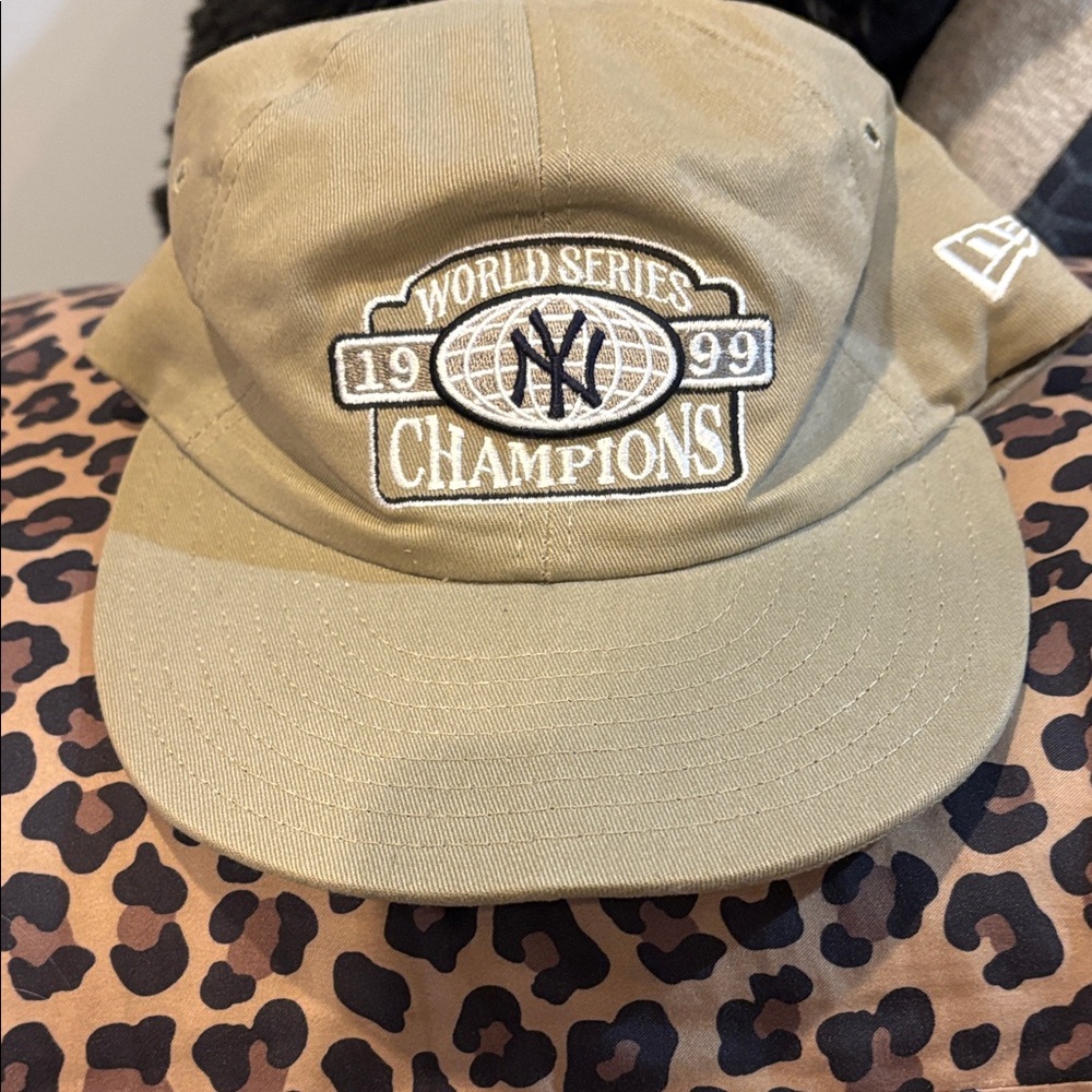 Vintage 1999 World Series Champions Yankees Hat